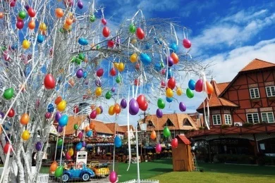 Blumenau entra no clima de Páscoa com programação especial na Vila Germânica